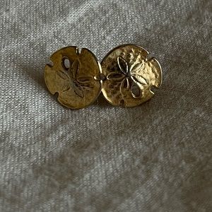 Sand dollar earrings